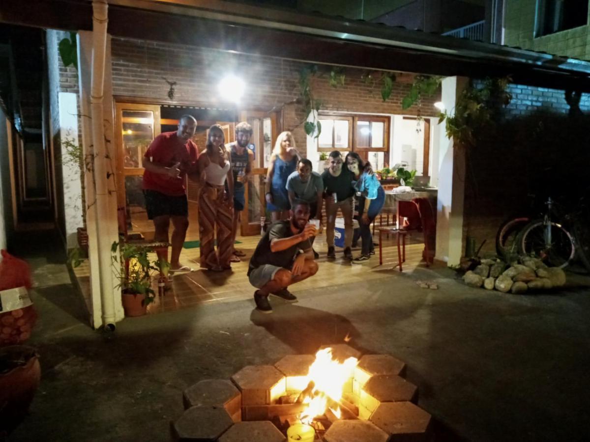 Efferus Hostel Ubatuba Zewnętrze zdjęcie